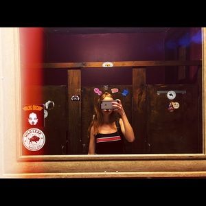 Meet your Posher, Halle